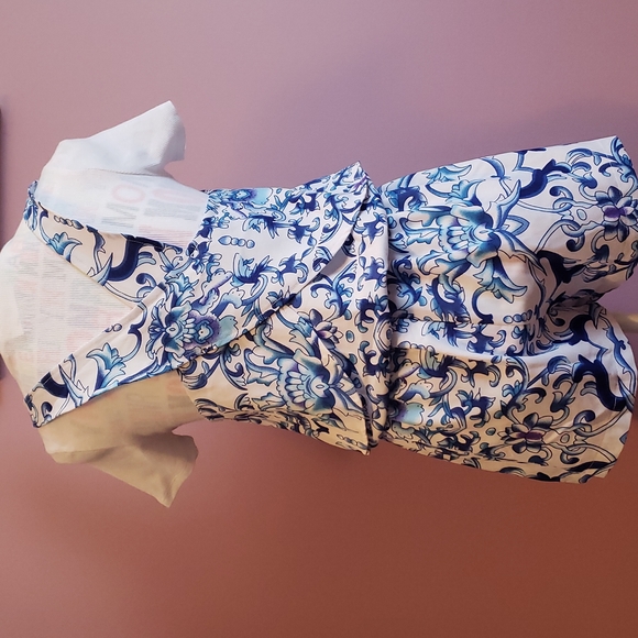 NWT Floral Blue/White UK2LA Romper XS - Picture 2 of 5